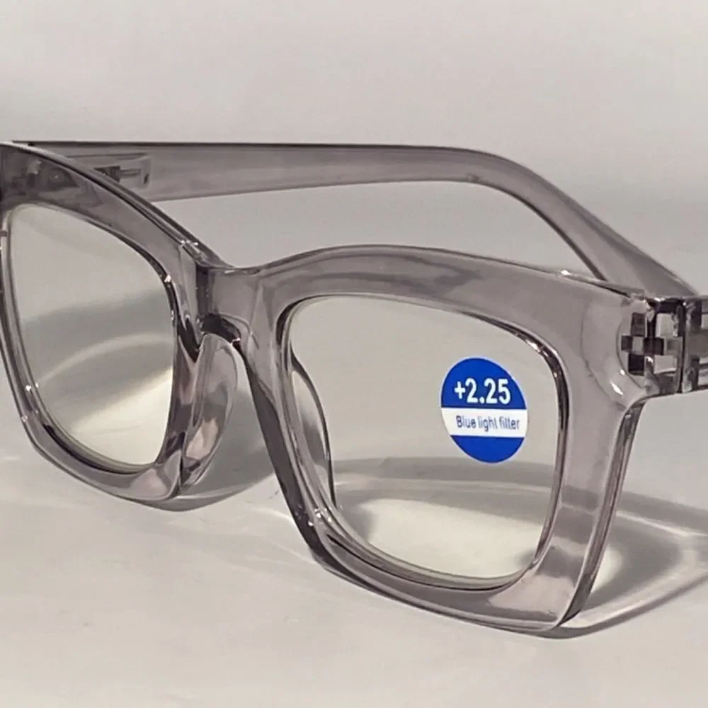 1178 Gretchen Reading Glasses 2.5 Square Clear Grey Oversize NWT